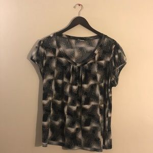 Worthington SS V Neck Poly Spandex Top